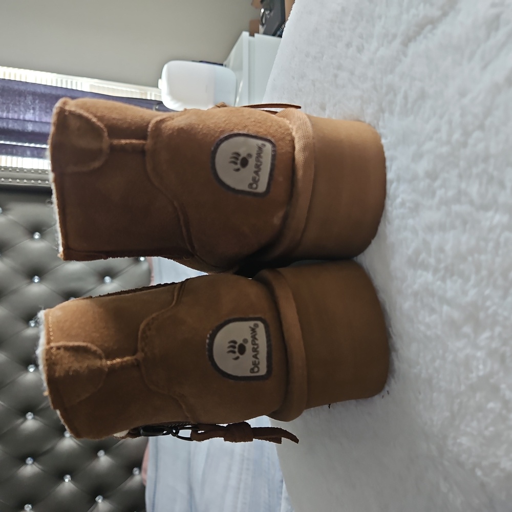 BEARPAW WARM BOOTS